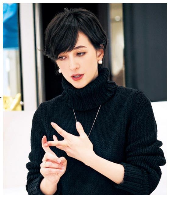 新年吃瓜娱乐男明星,盘点娱乐圈男明星的趣味瞬间  第3张