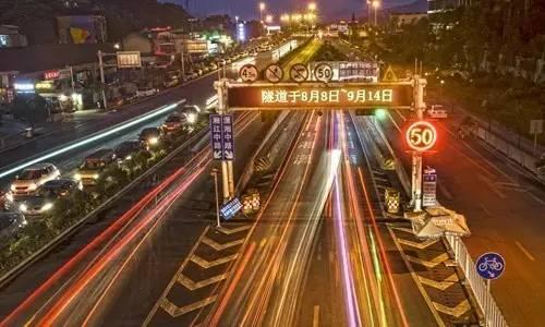 娱乐吃瓜酱地铁  第2张