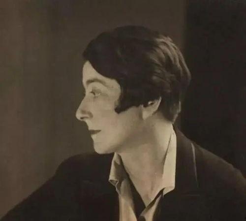 娱乐圈的瓜要理智吃,理智品味,揭秘明星幕后真相 第2张 娱乐圈的瓜要理智吃,理智品味,揭秘明星幕后真相 第2张