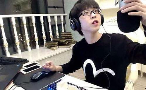 快手娱乐吃瓜主播是谁,揭秘幕后故事与热门话题 第2张 快手娱乐吃瓜主播是谁,揭秘幕后故事与热门话题 第2张